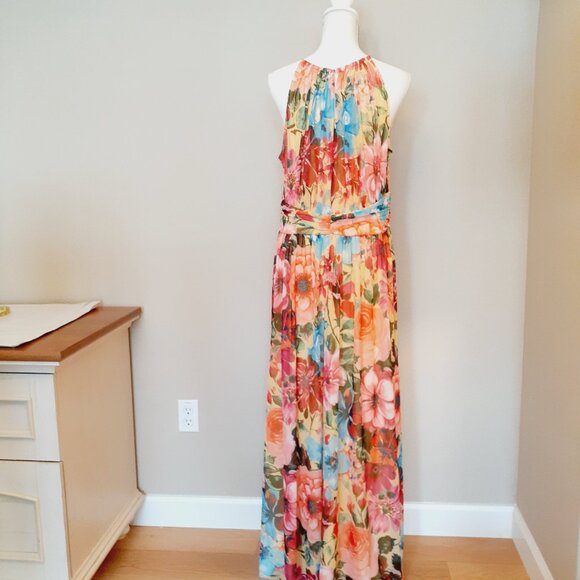 Floral Halter Maxi Dress - Picture 5 of 14